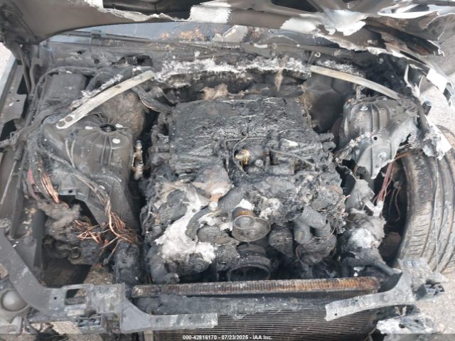 2016 JAGUAR XF SAJBE4BVXGCY06366 Photo 9