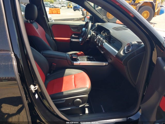W1N4M4GB5NW206531 Mercedes-Benz m260