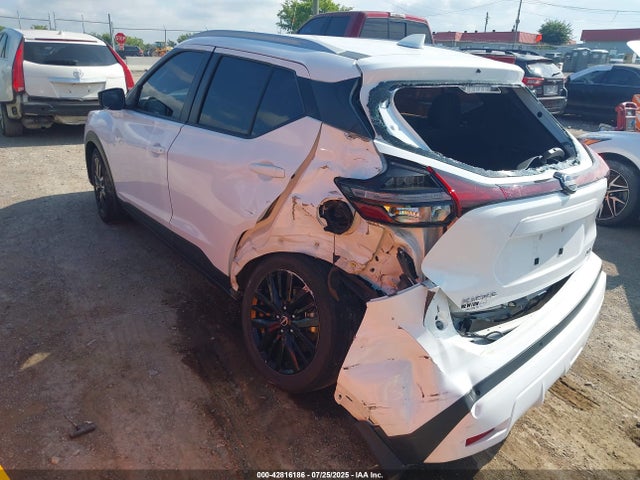 Nissan 2022 2022 3N1CP5CVXNL486293 Image 3