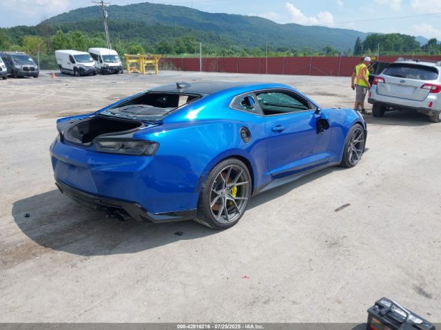 2018 CHEVROLET CAMARO 1G1FJ1R69J0146265 Photo 3