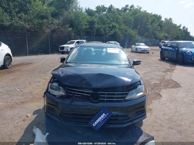 3VWB67AJ1JM229015 Volkswagen 1.4 tsi