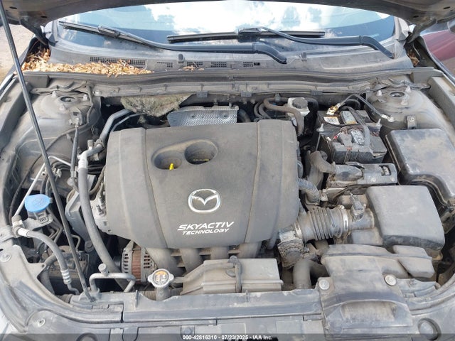 3MZBN1U70JM263768 Mazda pe