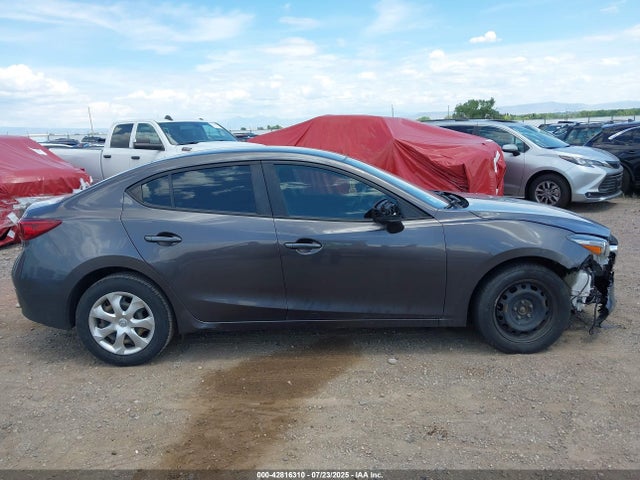 3MZBN1U70JM263768 Mazda pe