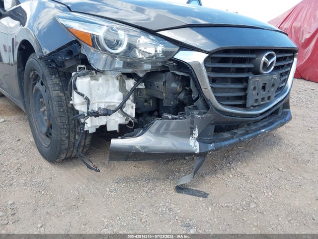 3MZBN1U70JM263768 Mazda pe