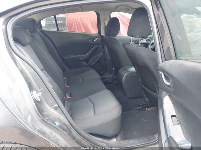 3MZBN1U70JM263768 Mazda pe