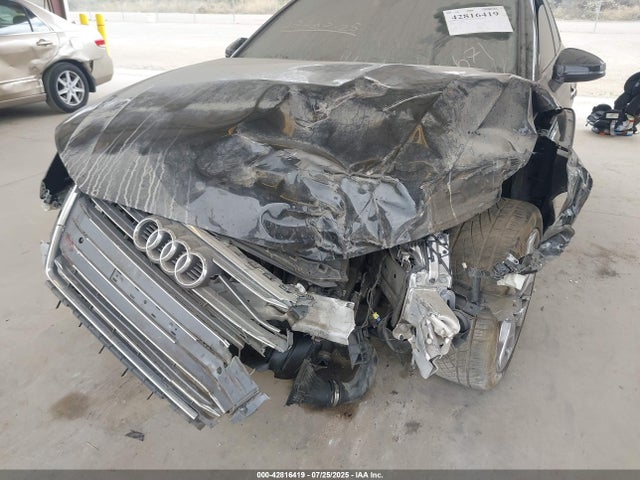 2018 AUDI A4 WAUKMAF44JA066671 Photo 5