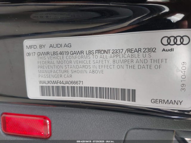 2018 AUDI A4 WAUKMAF44JA066671 Photo 8