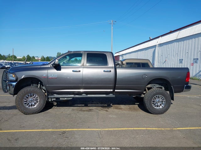 3C6UR5JL8FG611211 RAM 2500