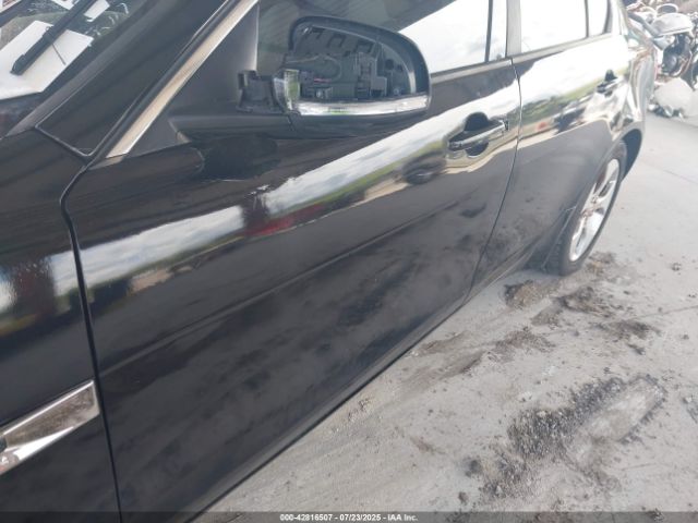 2017 JAGUAR XE SAJAR4BN0HCP12935 Photo 5