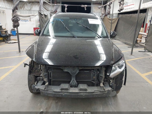 WVGAV7AX5HK002526 Volkswagen 2.0 tsi