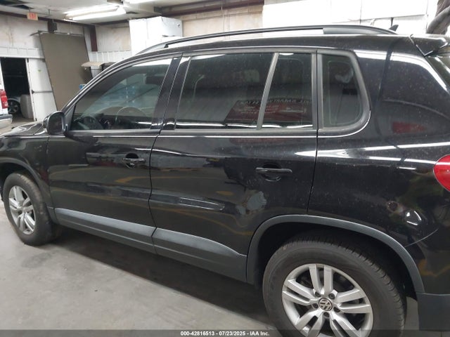 WVGAV7AX5HK002526 Volkswagen 2.0 tsi