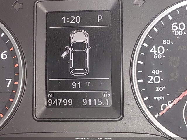 WVGAV7AX5HK002526 Volkswagen 2.0 tsi
