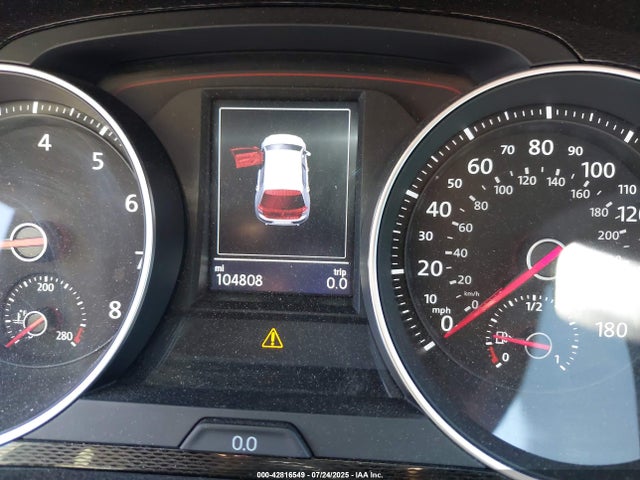 3VW4T7AU1GM023570 Volkswagen 2016