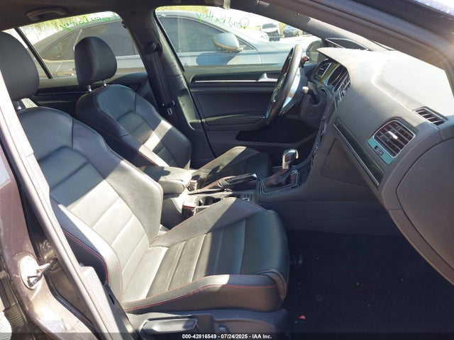 3VW4T7AU1GM023570 Volkswagen 2016