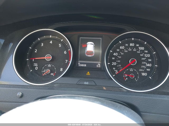 3VW4T7AU1GM023570 Volkswagen 2016