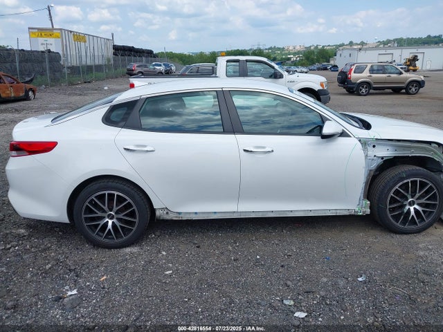 5XXGT4L3XJG225688 KIA gdi
