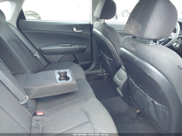 5XXGT4L3XJG225688 KIA gdi