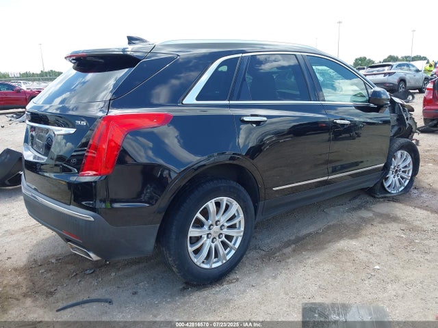 2017 CADILLAC XT5 1GYKNARS0HZ250313 Photo 3