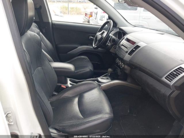 2010 MITSUBISHI OUTLANDER JA4JT4AX8AZ000852 Photo 4