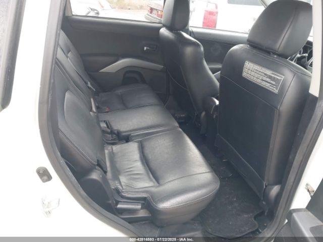 2010 MITSUBISHI OUTLANDER JA4JT4AX8AZ000852 Photo 7