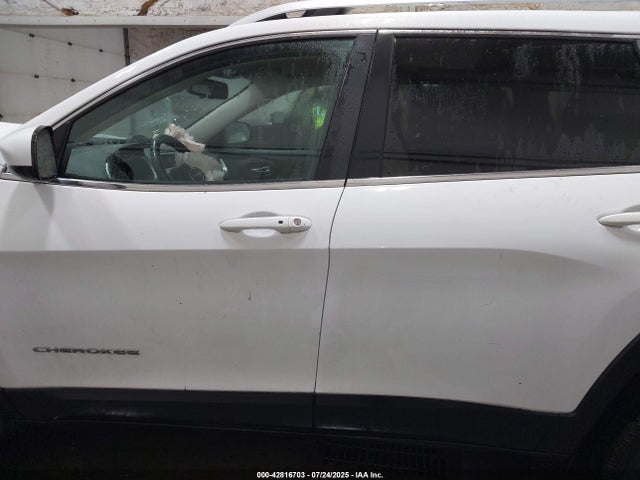 Jeep 2018 2018 1C4PJMLB6JD535764 Image 13