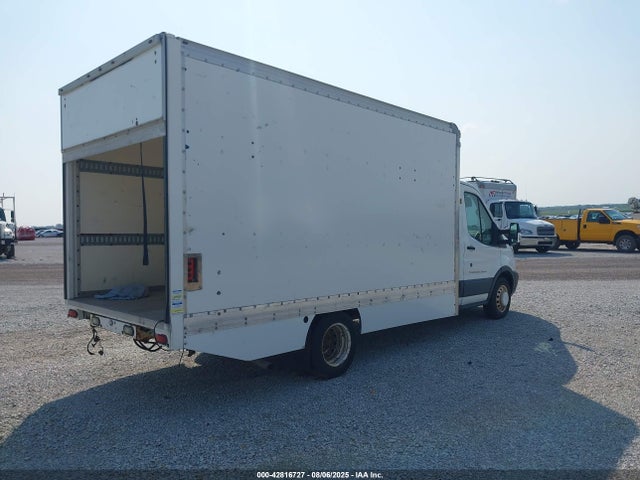 Ford 2015 2015 1FDBF8ZM6FKB32247 Image 4