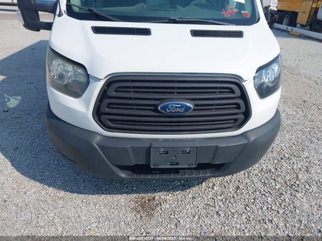 Ford 2015 2015 1FDBF8ZM6FKB32247 Image 5