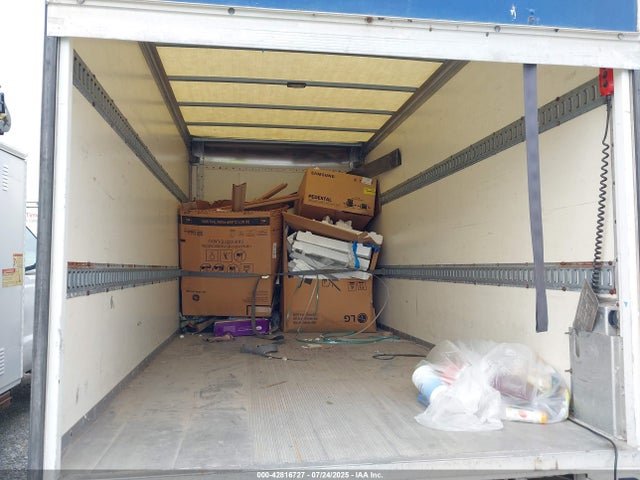Ford 2015 2015 1FDBF8ZM6FKB32247 Image 6