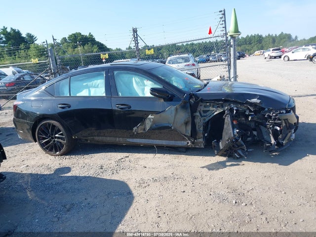 1G6DV5RW4R0132511 Cadillac lgy
