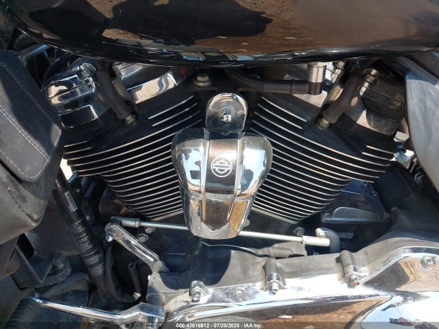 Harley-Davidson Ultra Limited Low 2018 1HD1KKD12JB659828 Image 9