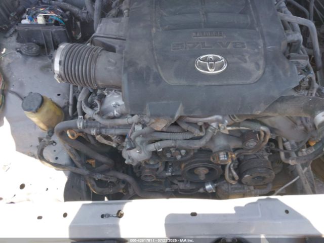 2019 TOYOTA TUNDRA 5TFDY5F1XKX838103 Photo 9