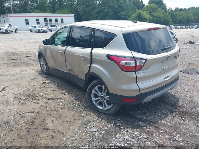 1FMCU0GD3HUE84756 Ford ESCAPE SE