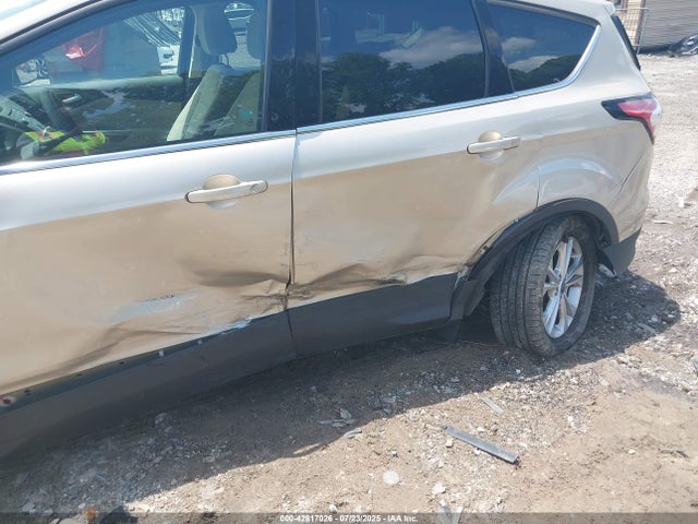 1FMCU0GD3HUE84756 Ford ESCAPE SE