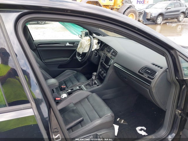 WVWUF7AU1GW112002 Volkswagen 2.0t