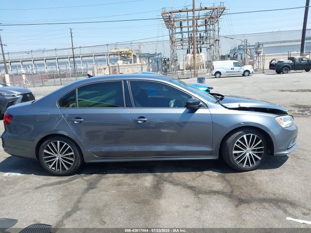 3VWD17AJ7FM344734 Volkswagen 1.8t