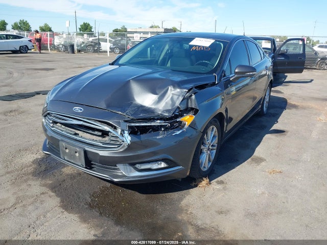 Ford 2017 2017 3FA6P0HD6HR132596 Image 2