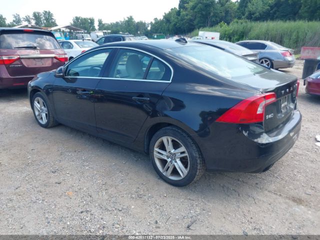 2015 VOLVO S60 YV1612TC1F1315511 Photo 2