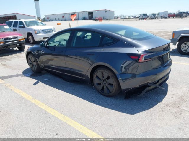 2025 TESLA MODEL 3 5YJ3E1EA7SF020241 Photo 2