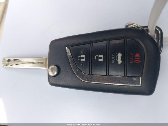 2018 TOYOTA CAMRY 4T1B11HK2JU099833 Photo 10