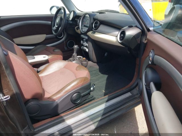 2008 MINI COOPER CLUBMAN WMWML33568TN66995 Photo 4