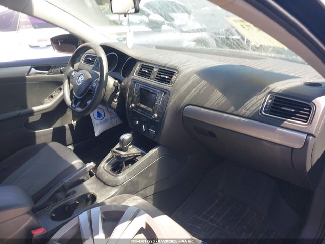 Volkswagen 1.4 tsi 2017 3VW2B7AJXHM379050 Image 5