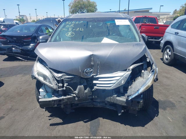 Toyota 2gr-fks 2015 5TDYK3DCXFS625384 Image 13