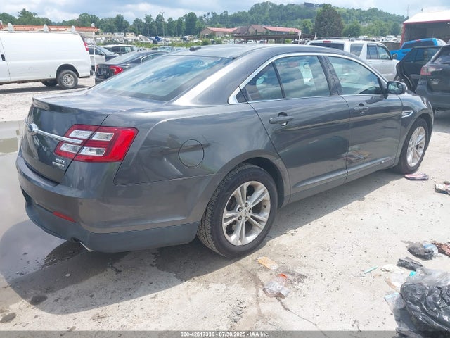 Ford 2015 2015 1FAHP2E86FG131559 Image 4