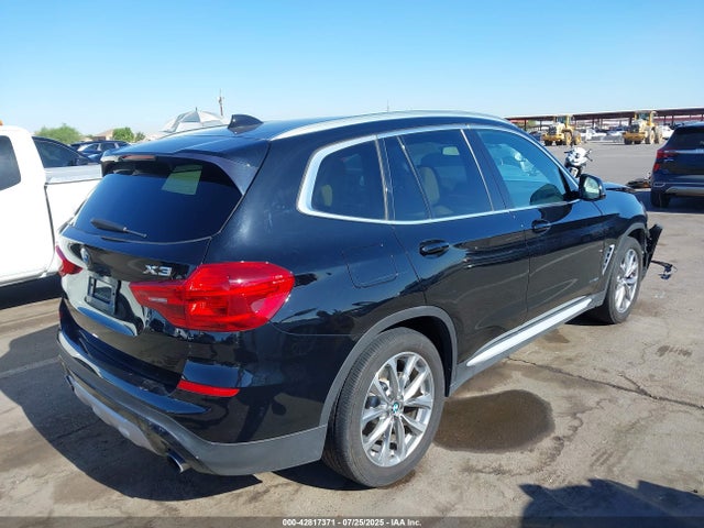 5UXTR9C53JLC76091 BMW X3