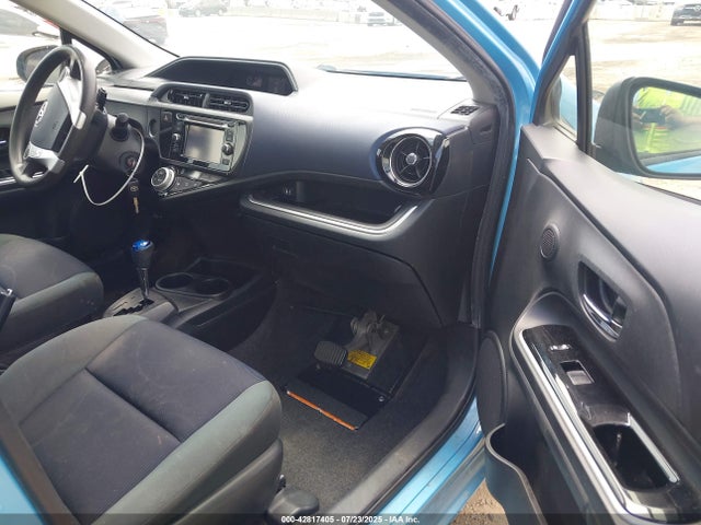 JTDKDTB32F1114882 Toyota 1nz-fxe+1lm