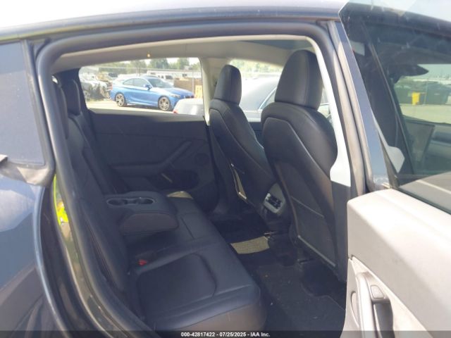 2024 TESLA MODEL Y 7SAYGDEE0RA223387 Photo 7