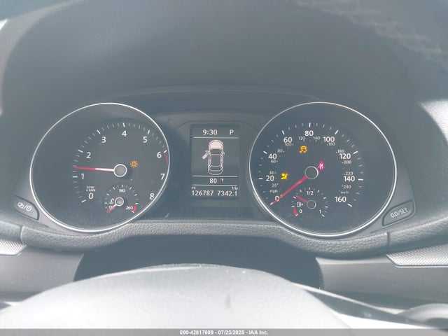 1VWDT7A36HC044926 Volkswagen tsi