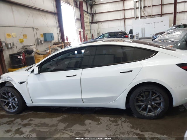 Tesla 2023 2023 5YJ3E1EA3PF541299 Image 13