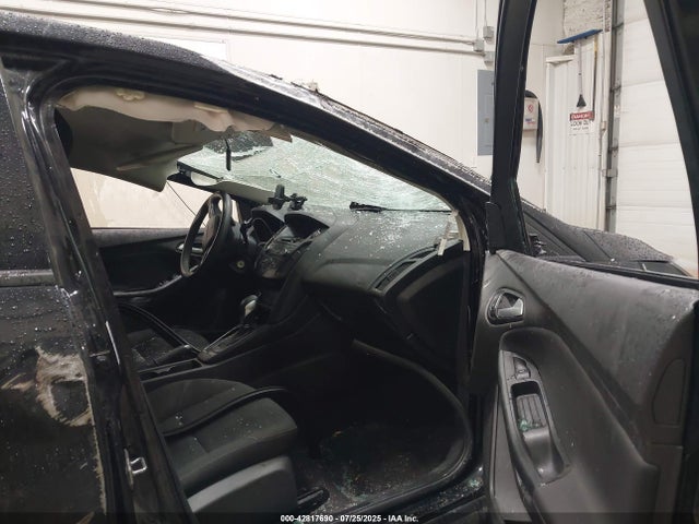 Ford 2.0l gdi 2017 1FADP3K20HL211714 Image 5