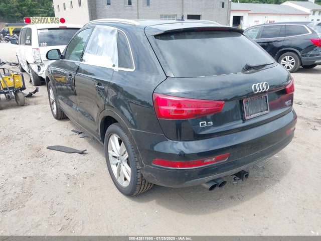 2018 AUDI Q3 WA1JCCFS7JR001711 Photo 2